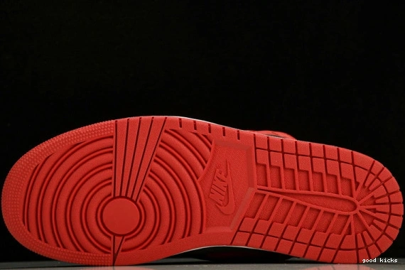 Bred  High Satin 1 FD4810-061 Retro OG  Jordan FD4810-061 0501